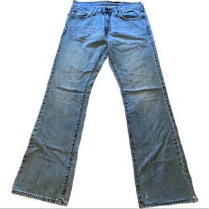 Mens. Old Navy Boot Cut Distressed Jeans. Size 31x32.